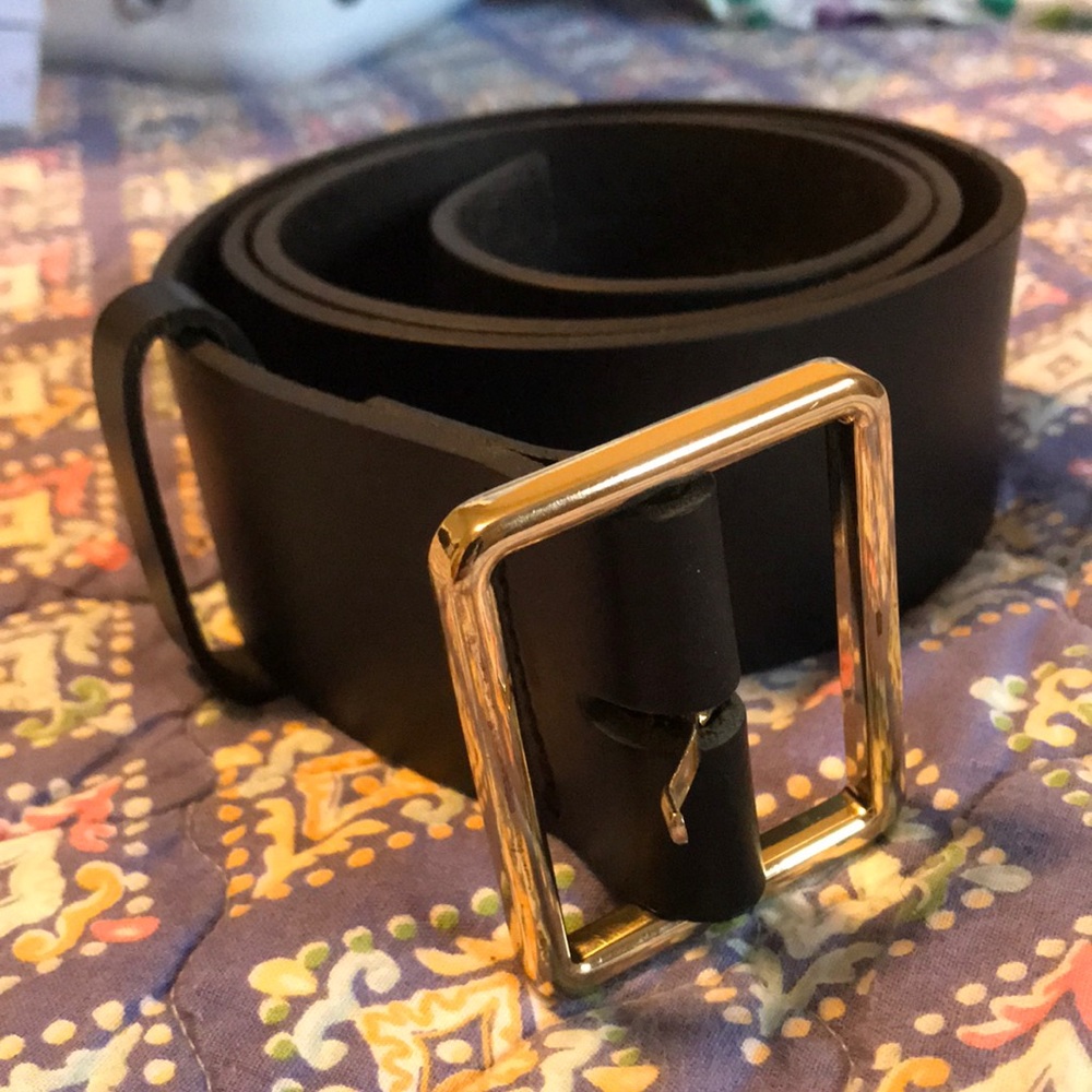 Frame wide leather belt